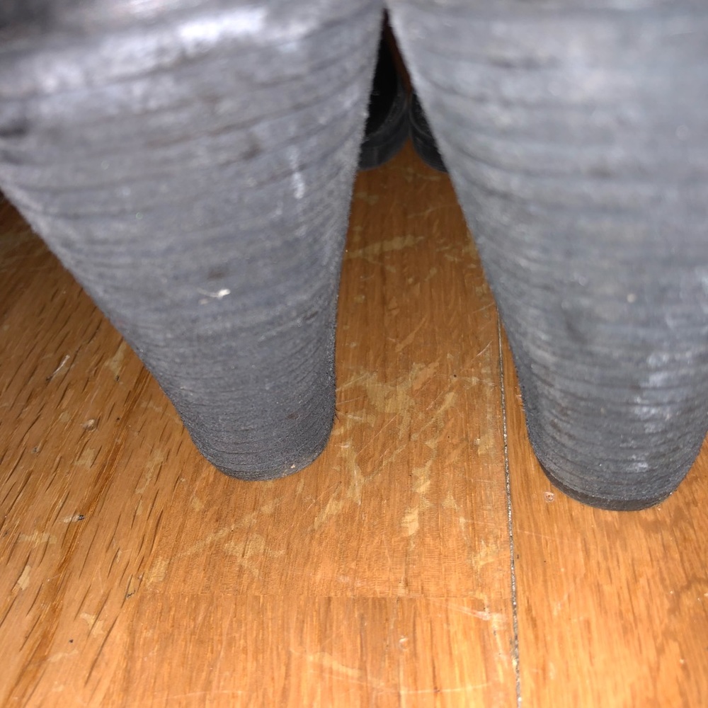 Booties - Picture 4 of 5